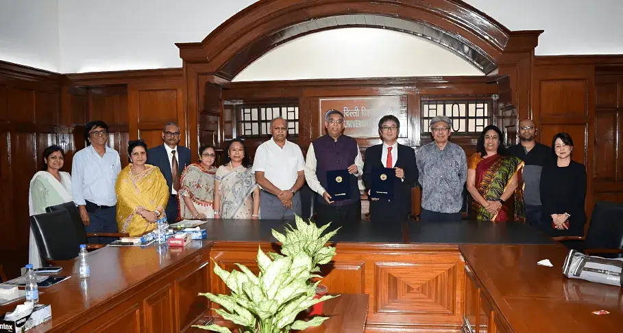 Delhi University Signs MOU With Hiroshima University to Promote International Collaborative Research