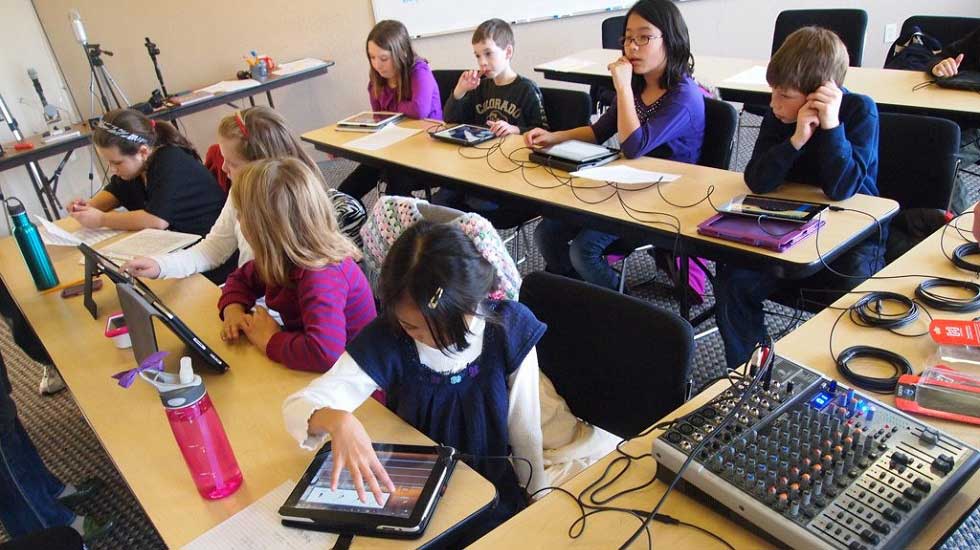 Green Schools Use EdTech to Save the Environment