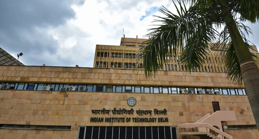 IIT Delhi Launches Executive Programme in AR and VR to Empower Learners