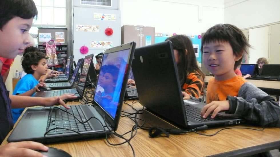 Why and How to Use Minecraft in the Classroom